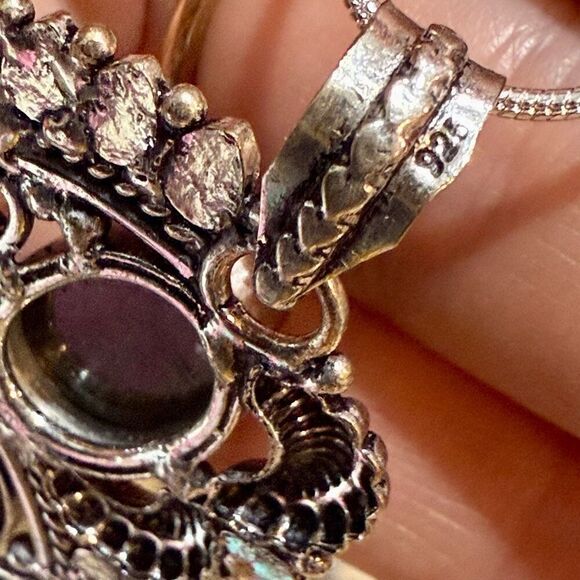 Stunning Bali Abstract Labradorite Sterling Silver Pendant Statement Necklace - Picture 6 of 6